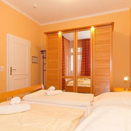 Duenenschloss Duenenschloss 1-30 *